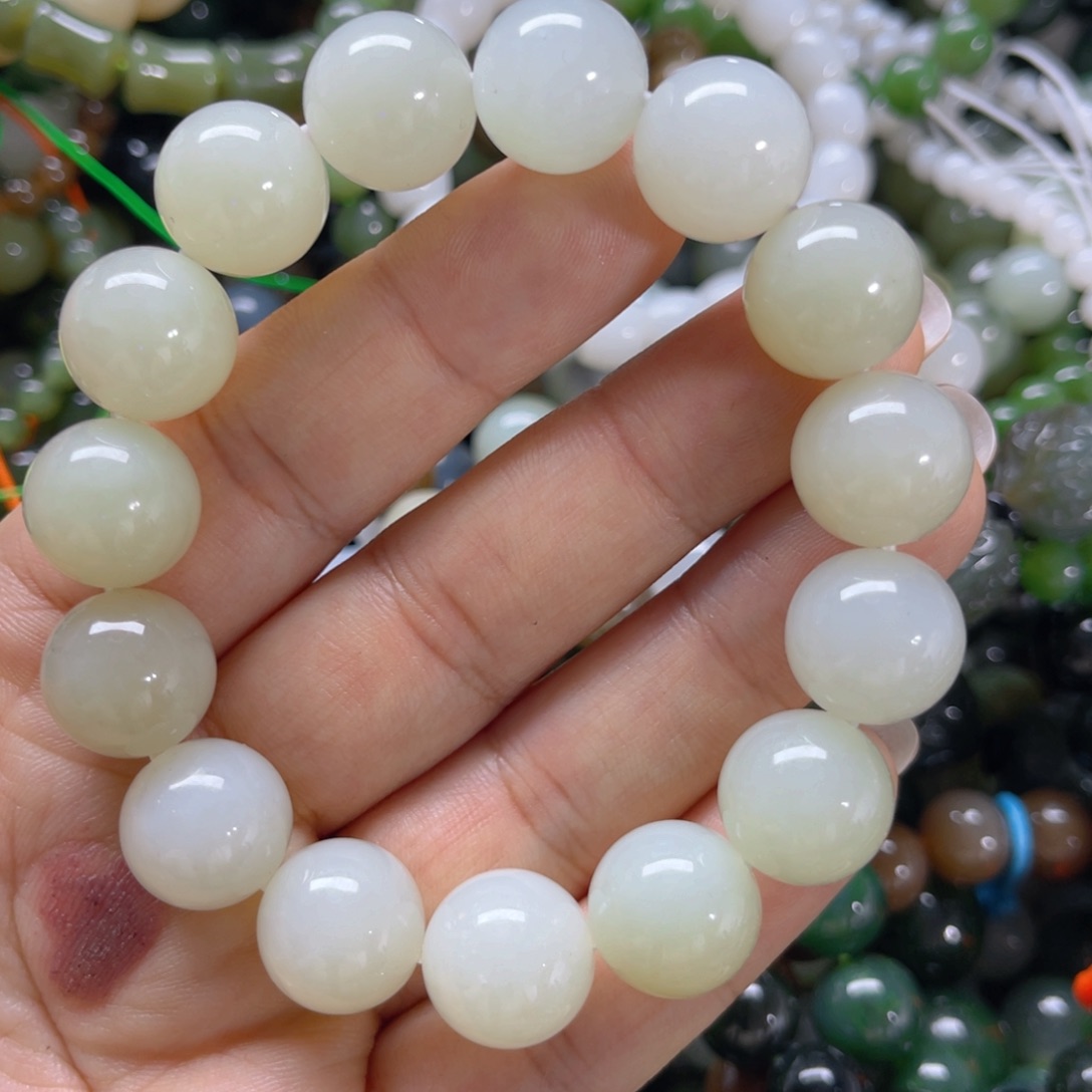 手链未镶嵌和田玉