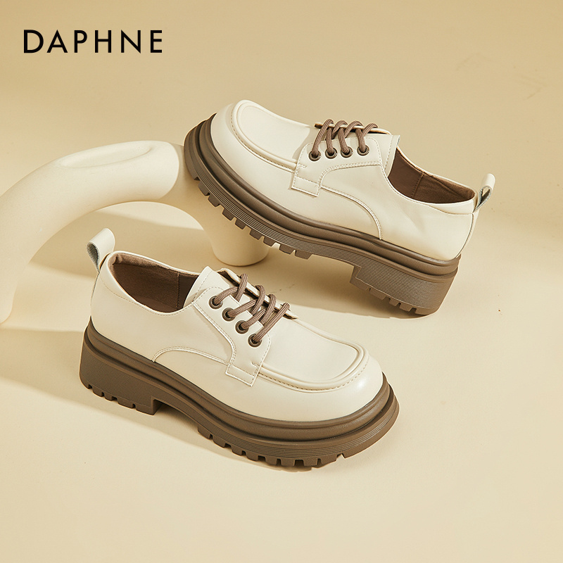 达芙妮女式春秋时尚舒适百搭英伦风休闲粗跟系带圆头厚底乐福鞋