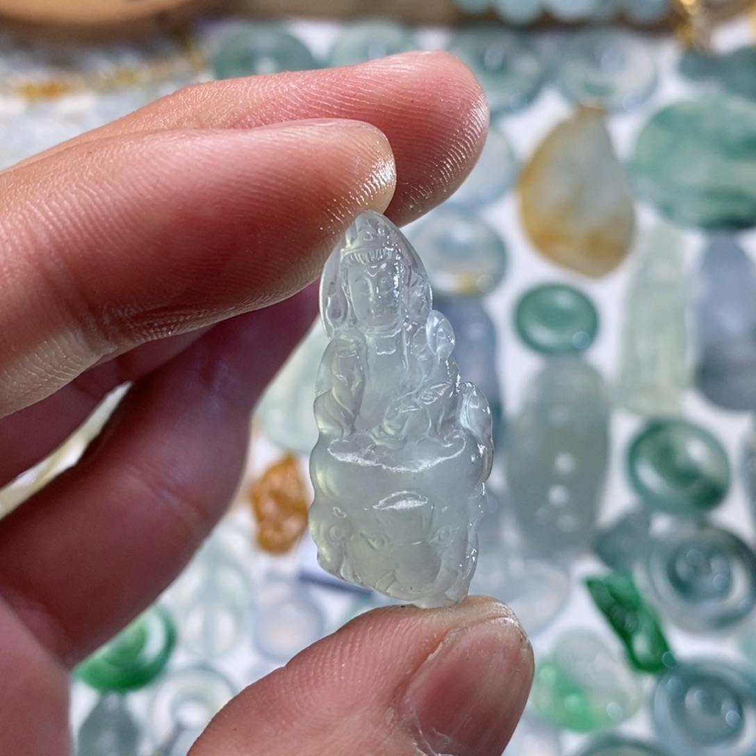 定制翡翠未镶嵌翡翠