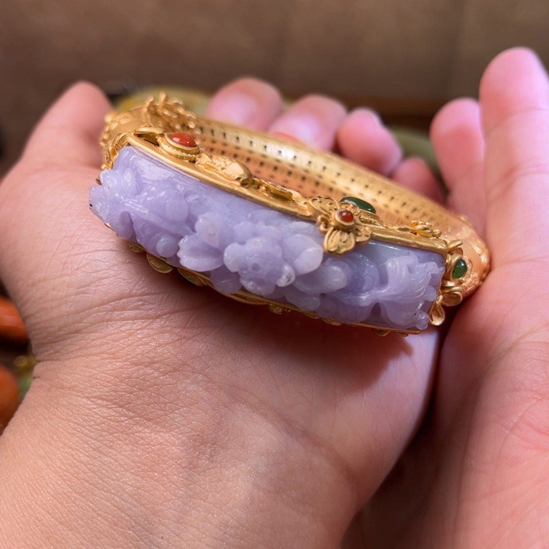 翡翠手镯未镶嵌无