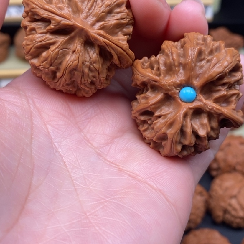 【闪购商品】文玩核桃吊坠苹果园41