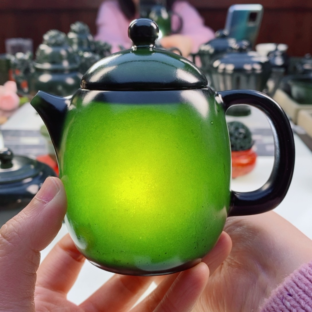 和田玉（青玉）摆件未镶嵌微瑕