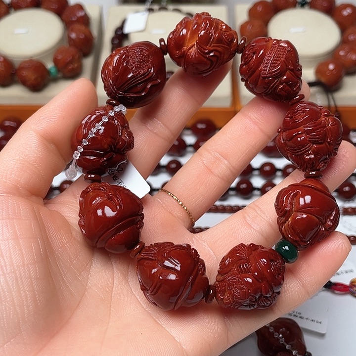 橄榄核手串?***疯玉化弥勒