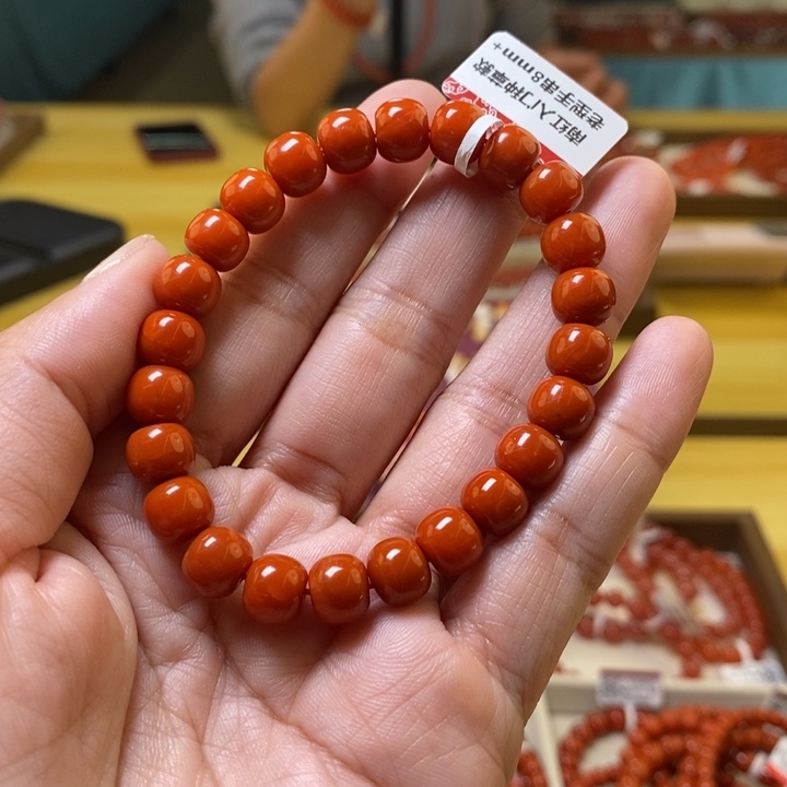 未镶嵌卡8+南红玛瑙