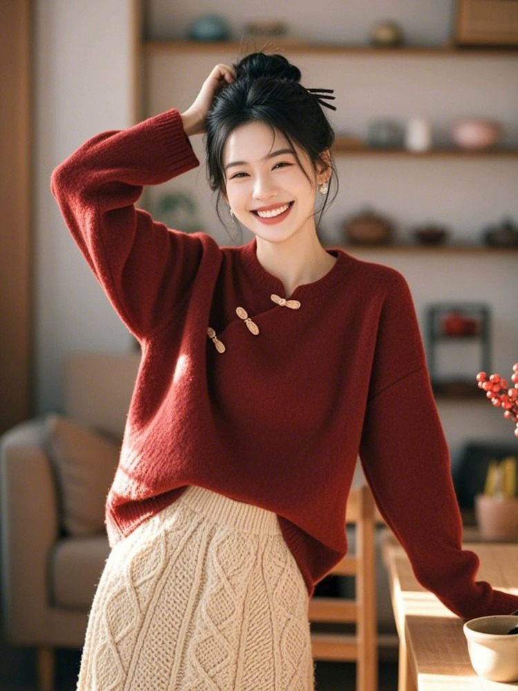 今年流行漂亮高级感超好看小个子新中式国风盘扣酒红色毛衣女秋冬