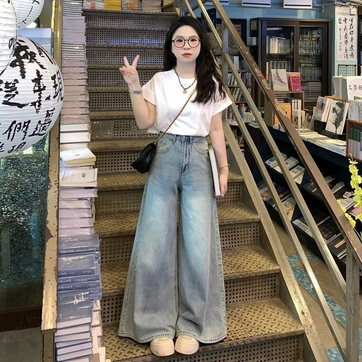 浅蓝色高街阔腿牛仔裤裙女秋季新款高腰宽松百搭显瘦垂感拖地裤子
