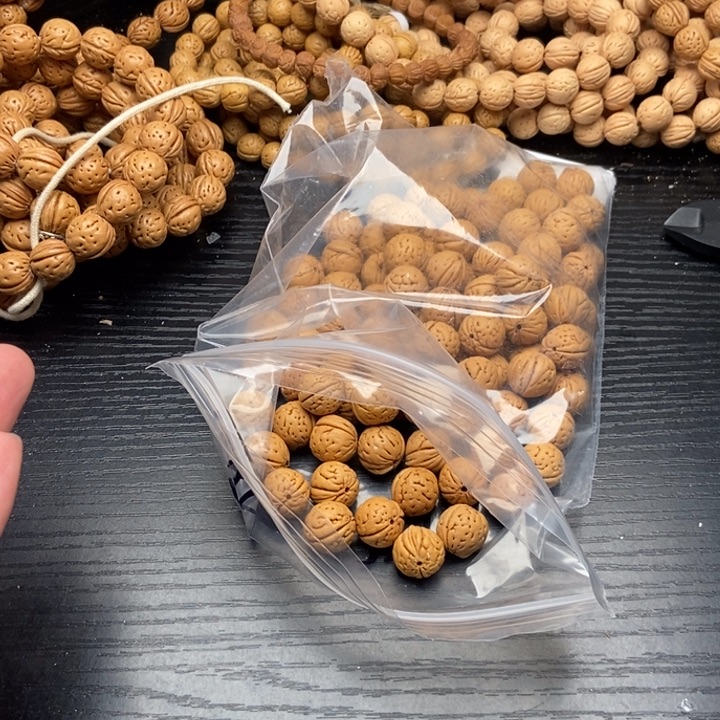 毛***娃吊坠桃核散籽发货150福利款