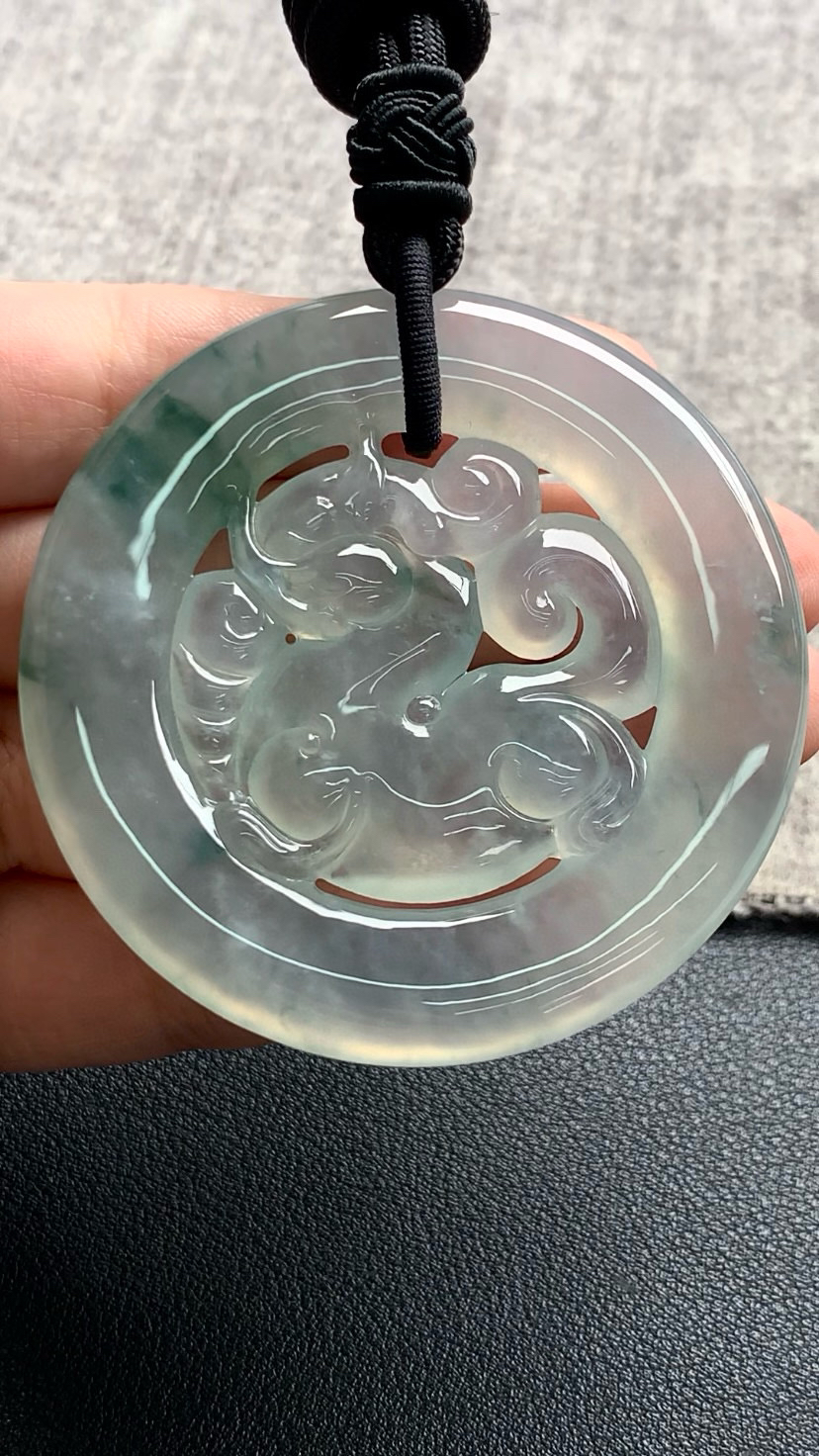 天然A货缅甸翡翠 麒麟圈 尺寸 : 55.5-5.5 