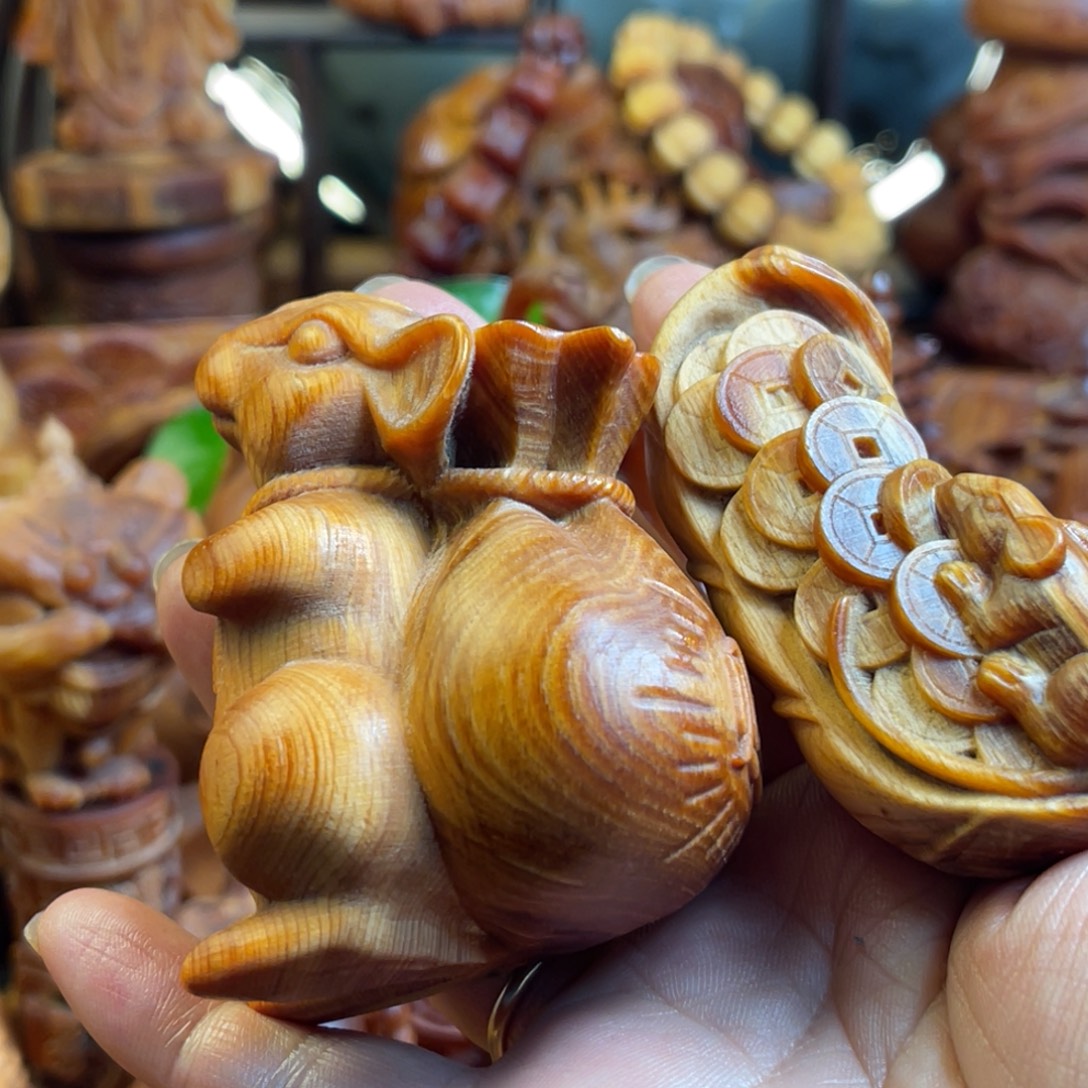 高***兴松木（琥珀木）其他老鼠