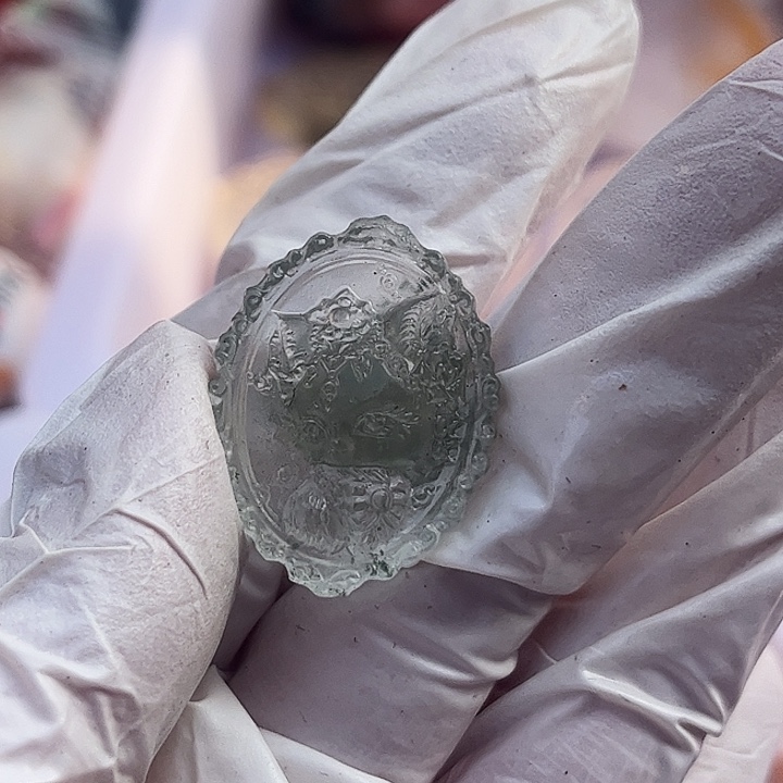 w***i吊坠(不含链)未镶嵌水晶水晶