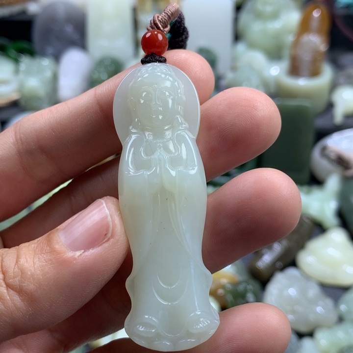 和田玉颈饰未镶嵌