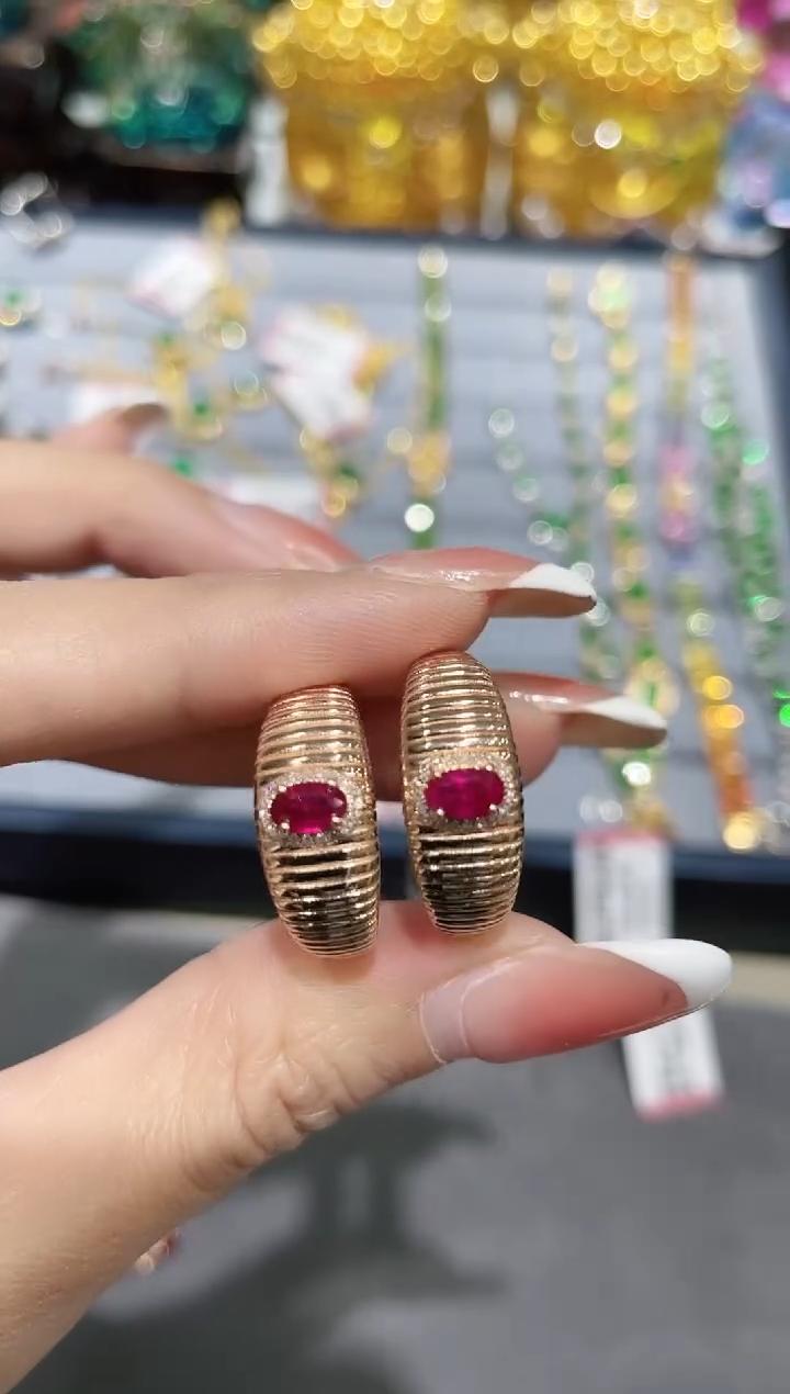 18K金镶嵌天然红宝石戒指 K玫 多样性发其一