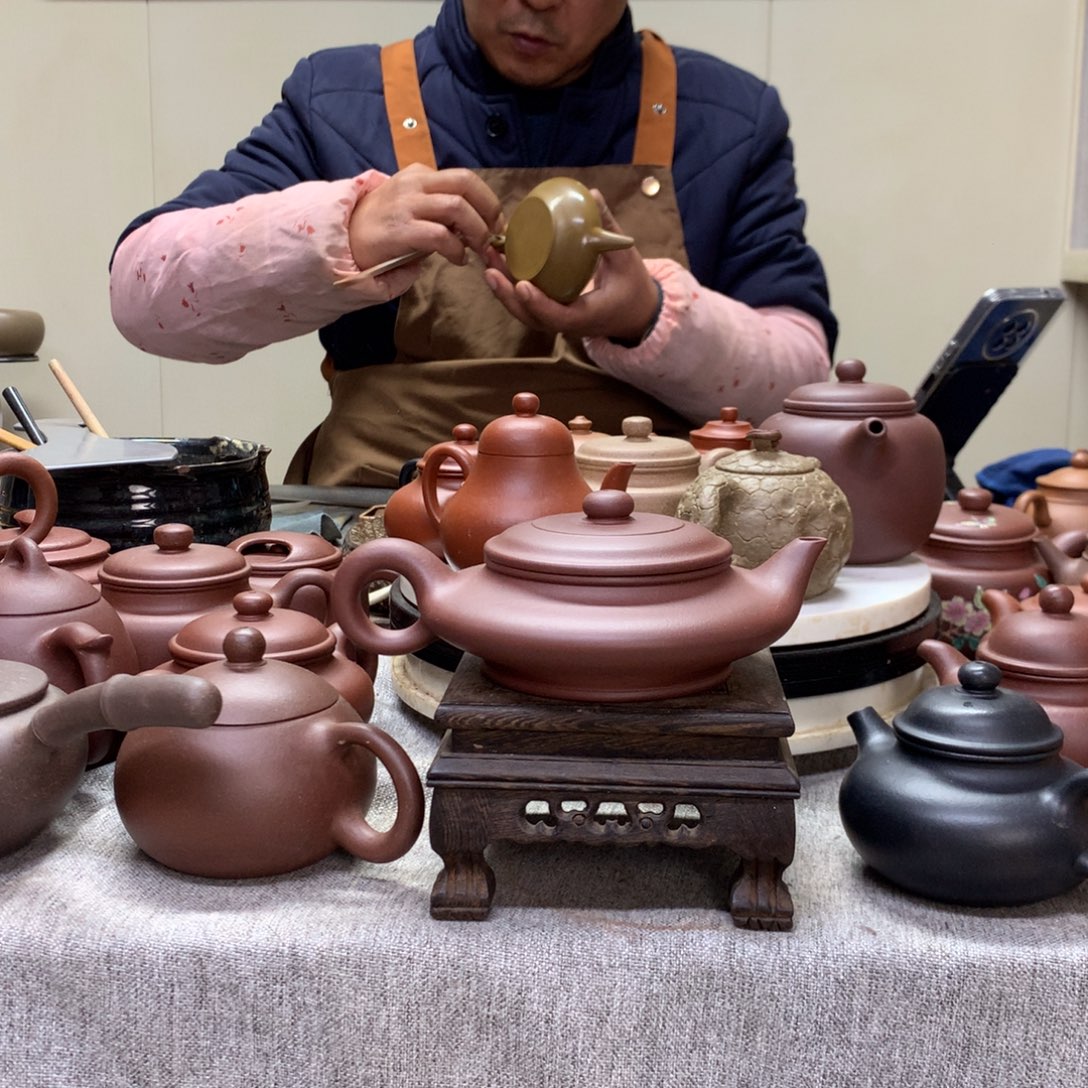 茶壶紫泥虚扁200 c半手工制作