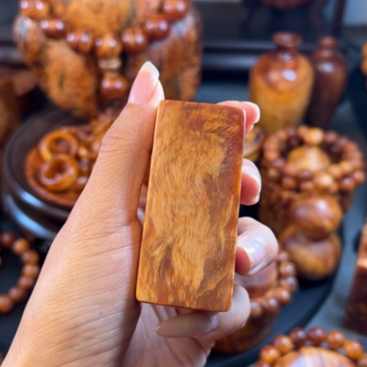 【闪购商品】松木（琥珀木）把件