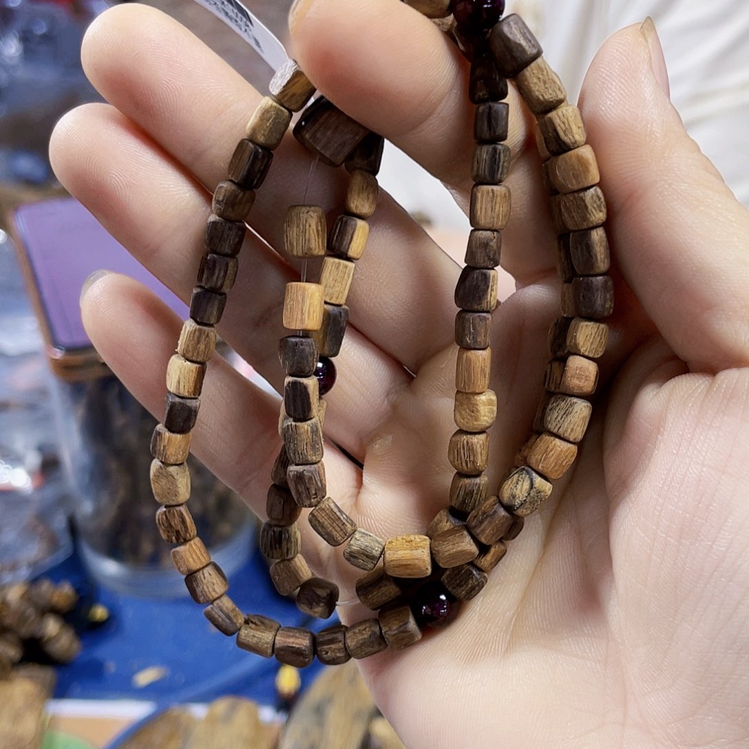 手串沉香逍*达拉干沉水随型长串0.5/14克多样性发一