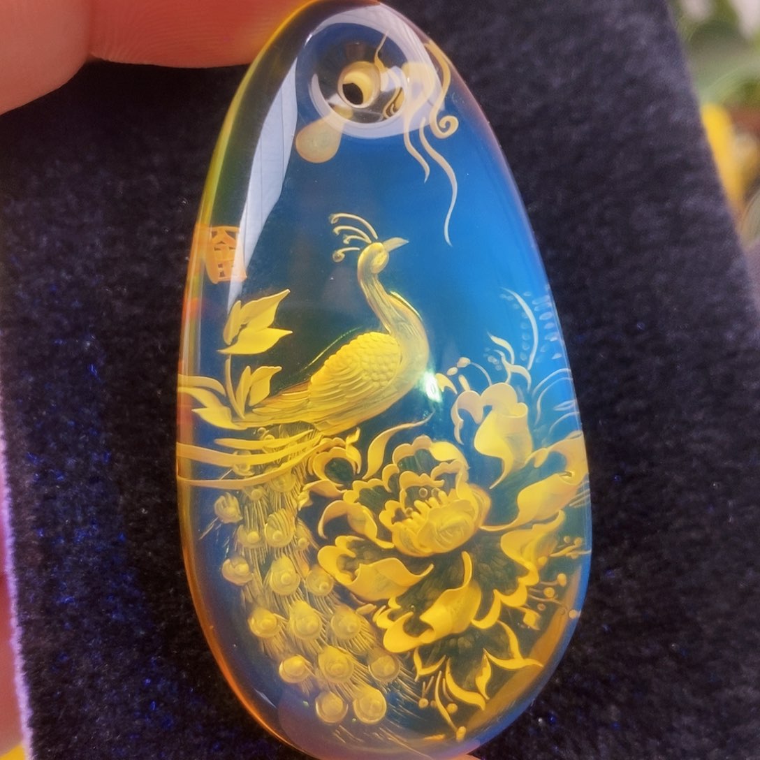 【闪购商品】未镶嵌吊坠(不含链)金珀琥珀雕刻件