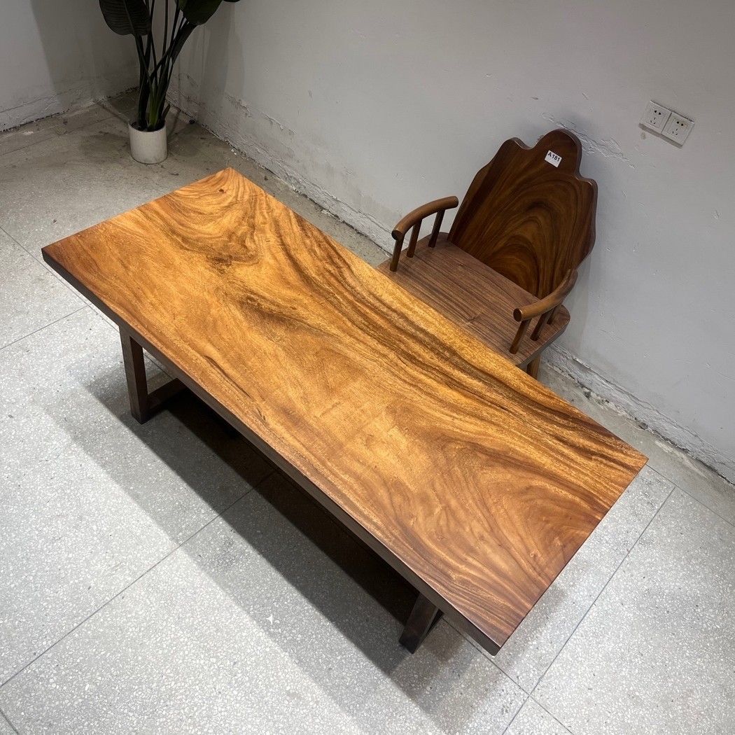 186*80*6精品鹅卵石边南美胡桃木大板桌 原木色全方 有视频