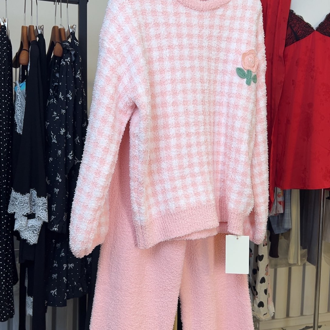 三醋酯纤维粉色格子半边绒140斤以内