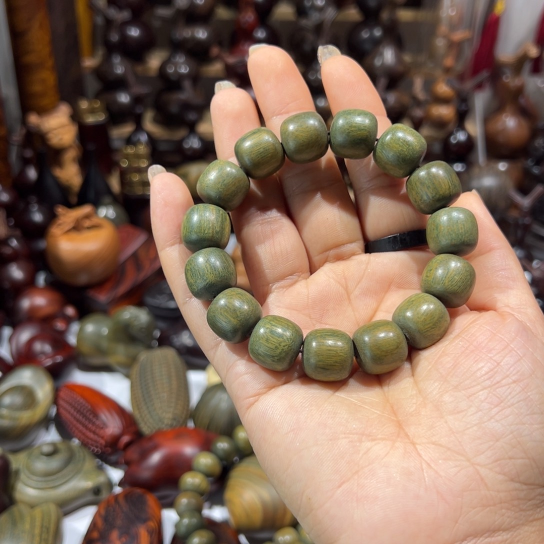 维腊木（绿檀）手串手串手串1.5