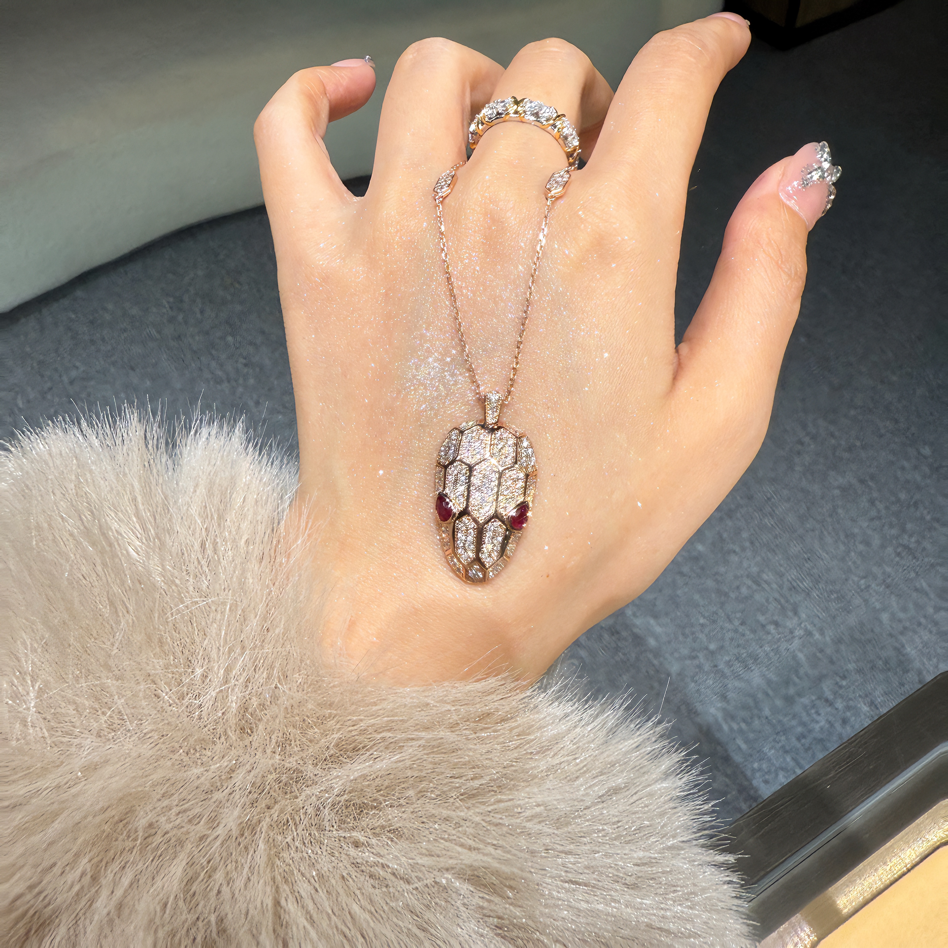 QANNA【满钻红色蛇头】18K金天然宝石欧美灵蛇系列钻石项链AF