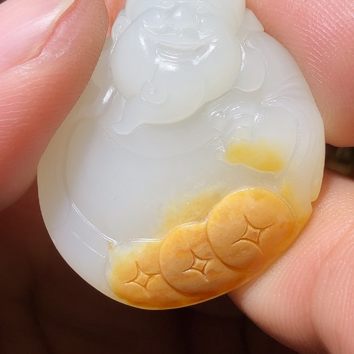 和田玉（糖玉）未镶嵌颈饰