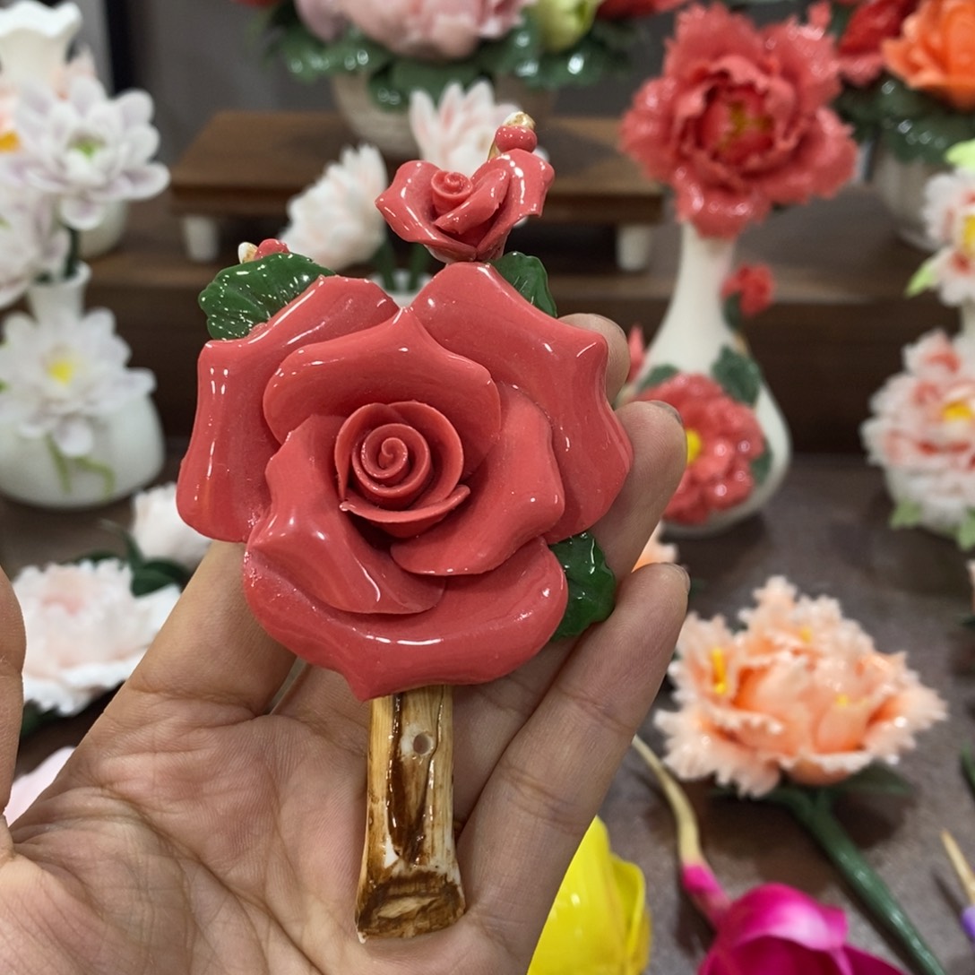 摆件陶瓷手工花摆件