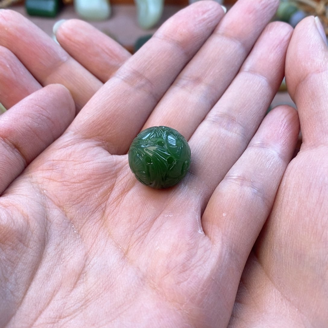 和田玉（碧玉）颈饰未镶嵌