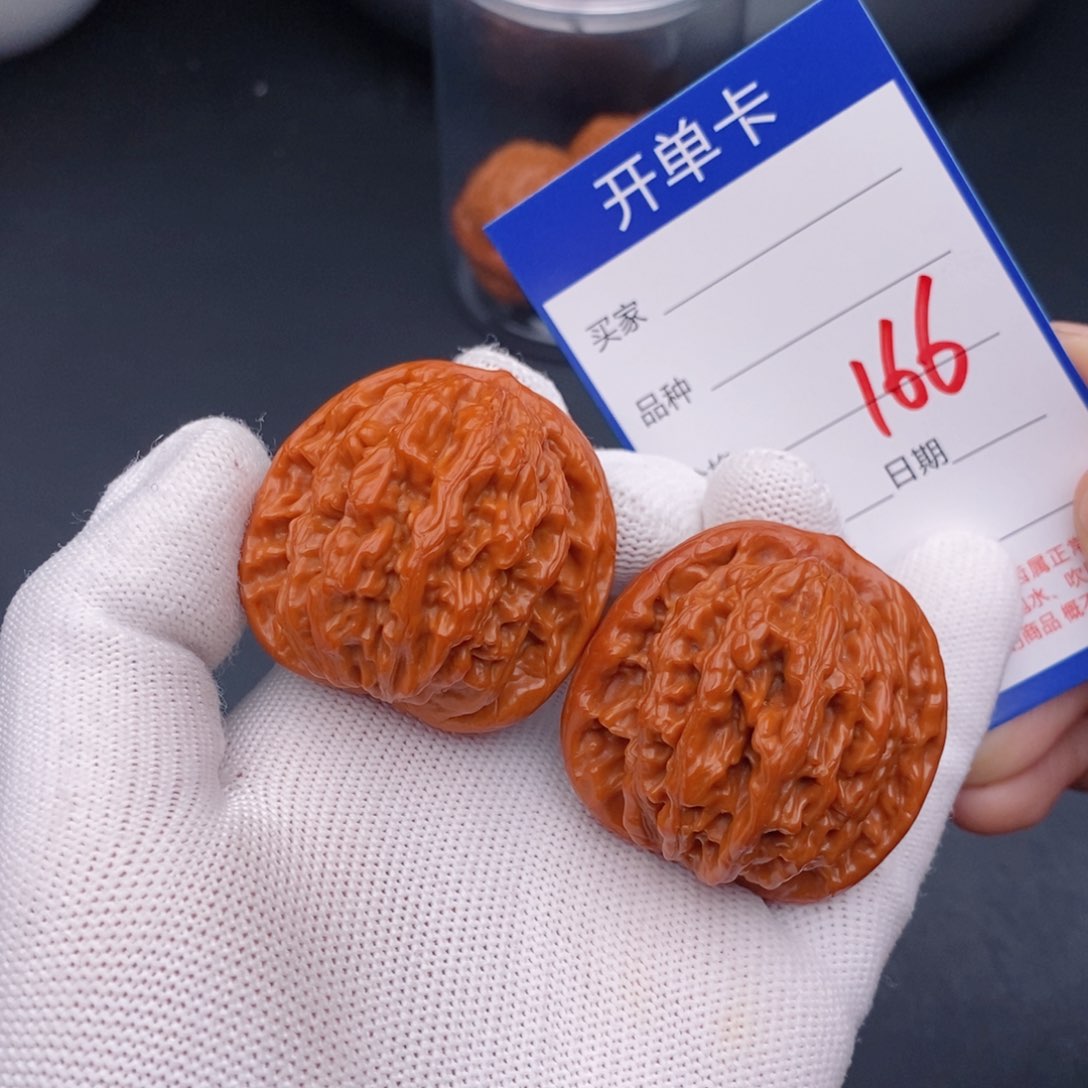 文玩核桃把件41虎头166
