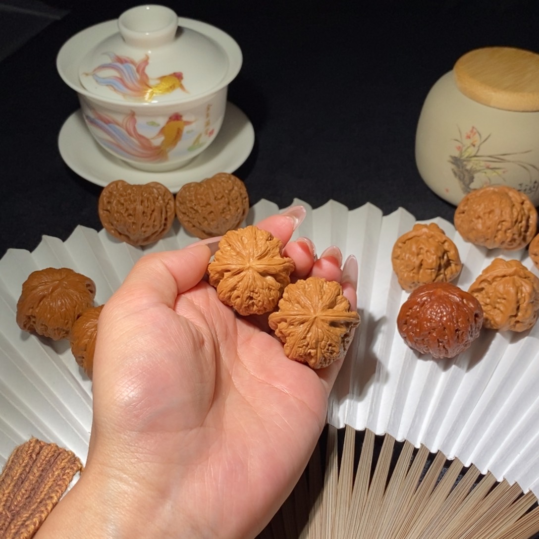 文玩核桃吊坠.粗筋35