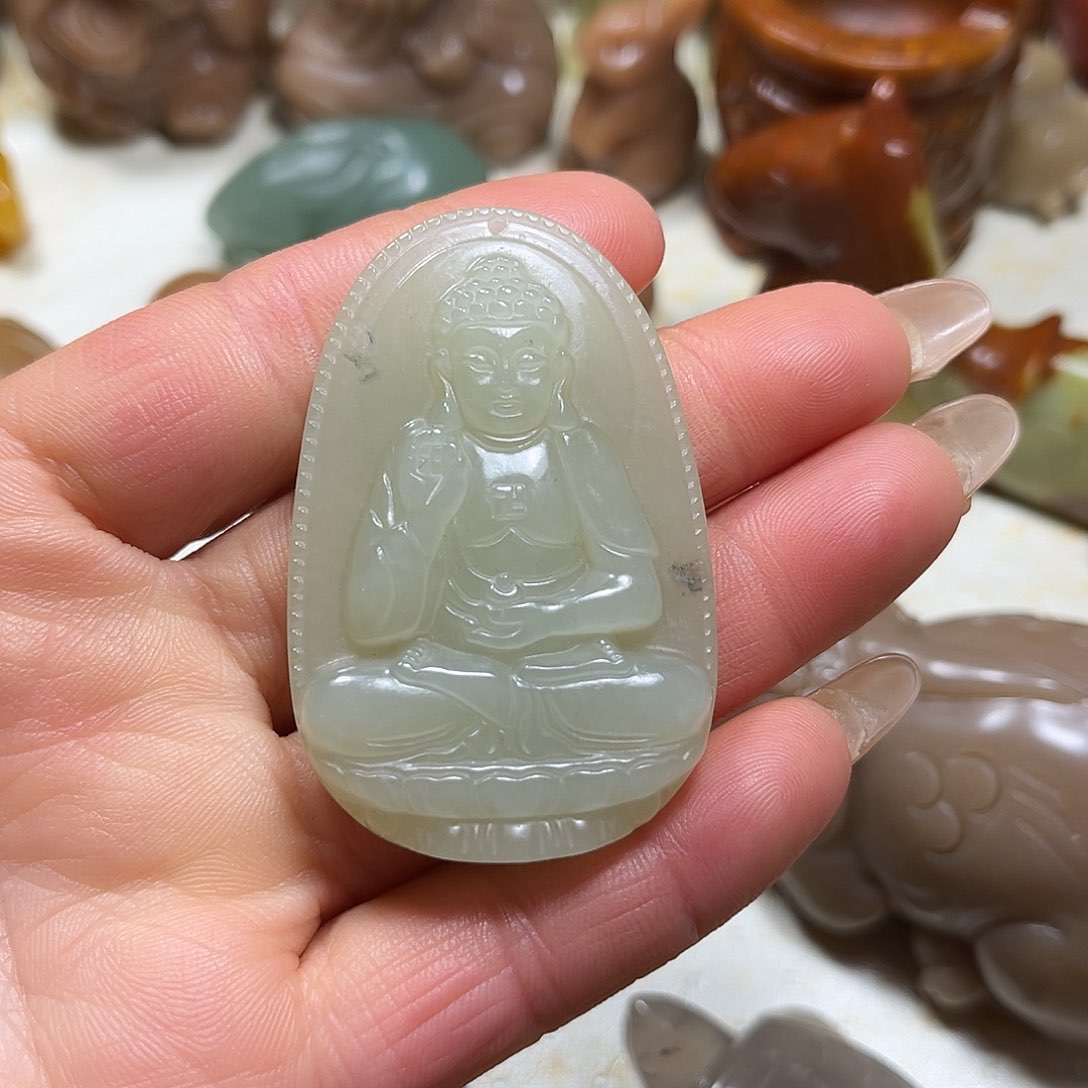 白玉菩提吊坠白玉菩提吊坠