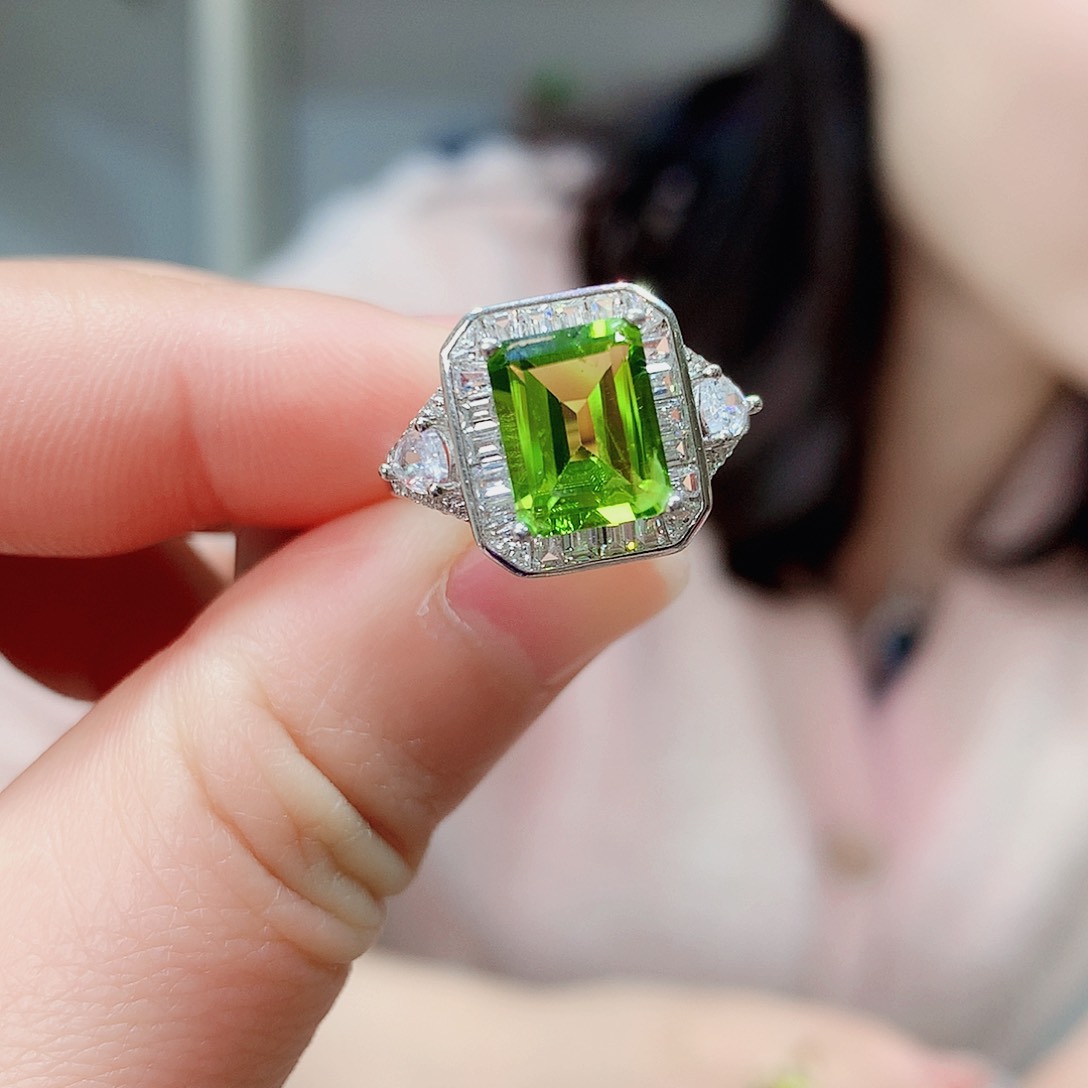 橄榄石戒指银S925镶嵌