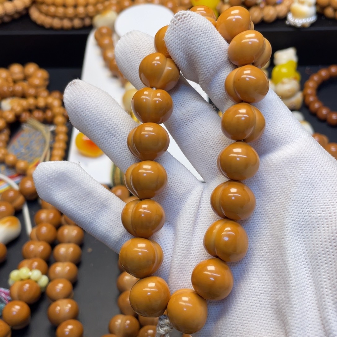 猴头核桃吊坠微瑕屁桃15➕