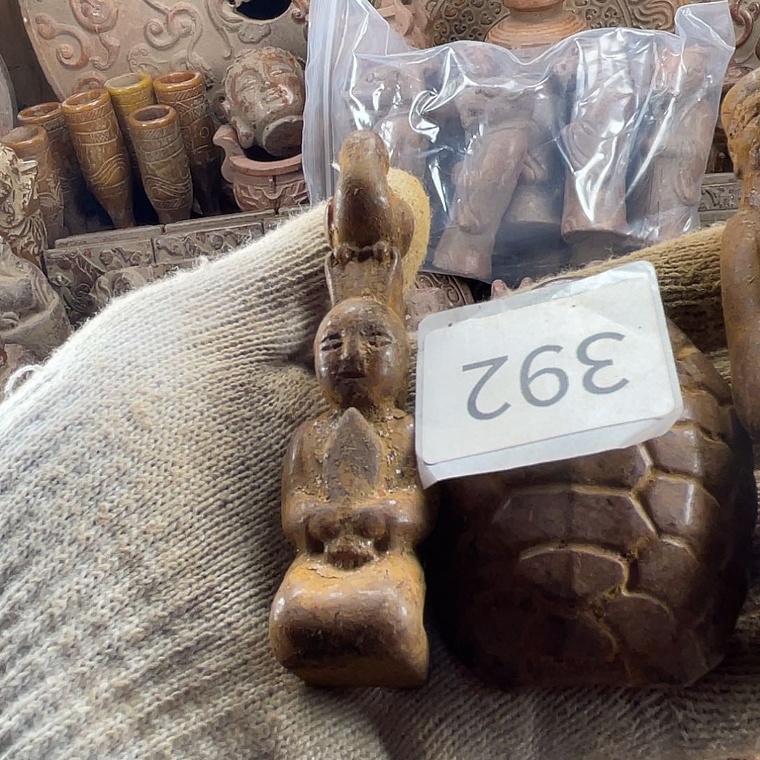 花***仔和田玉（糖玉）未镶嵌挂件