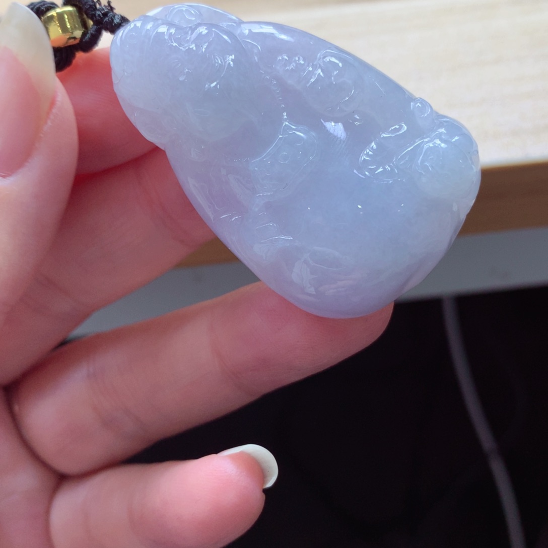 翡翠颈饰未镶嵌吊坠