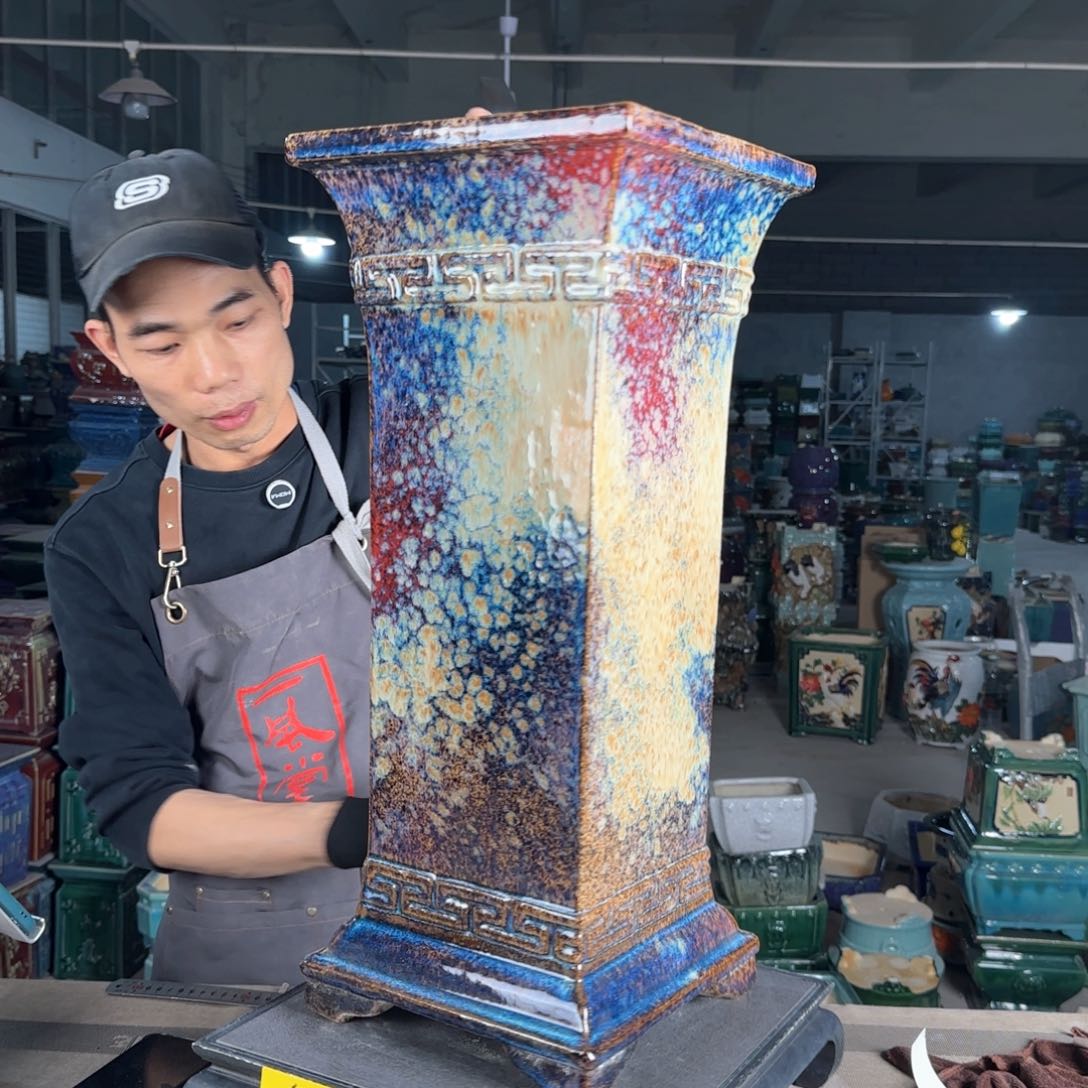 一风堂石湾花盆。缝隙