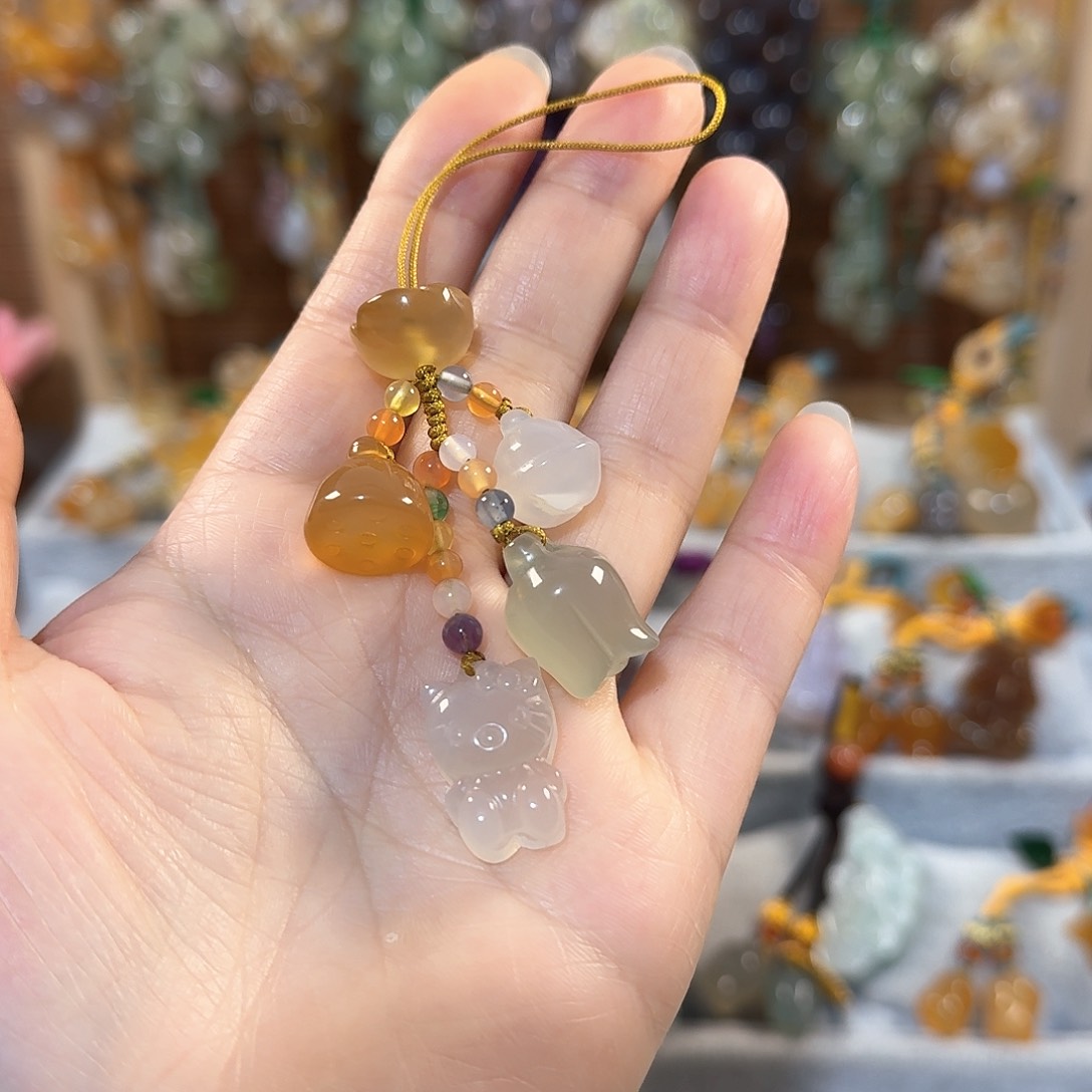 玛瑙/玉髓挂件福利通货料不挑不拣带有包容点未镶嵌