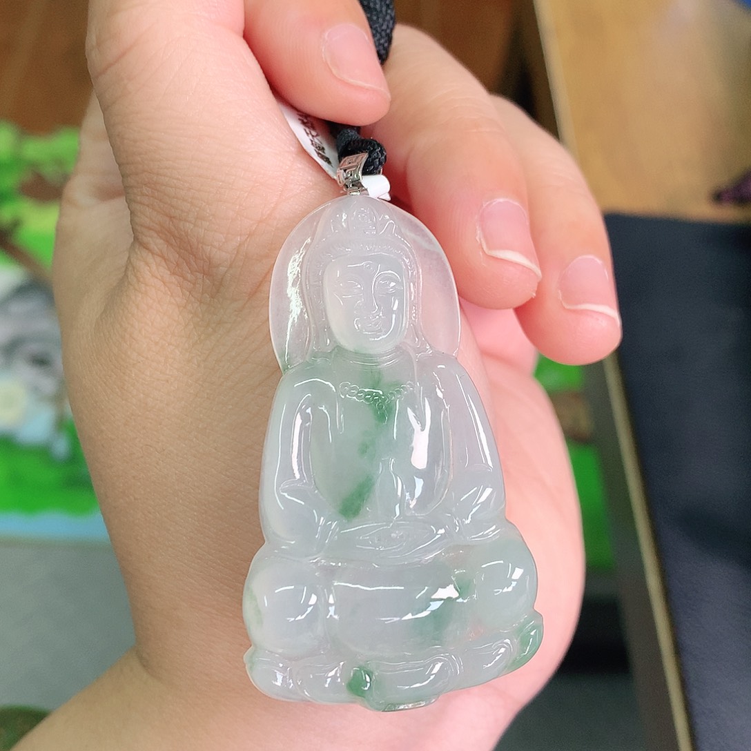 翡翠颈饰18K金镶嵌冰胶飘绿观音