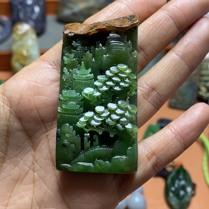 和田玉颈饰未镶嵌