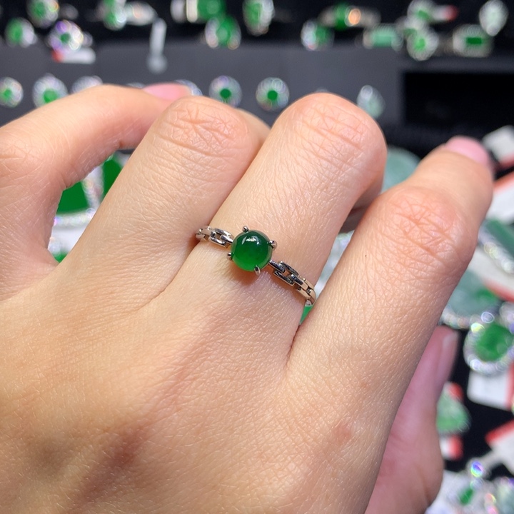 【闪购商品】翡翠戒指银S925镶嵌天然翡翠