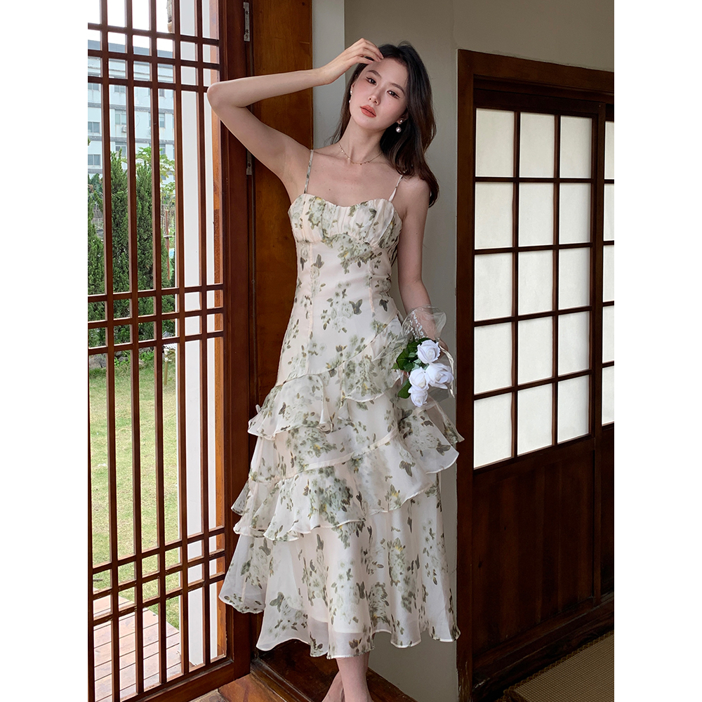 2023夏季新款仙女吊带裙碎花长裙法式复古连衣裙裙子女
