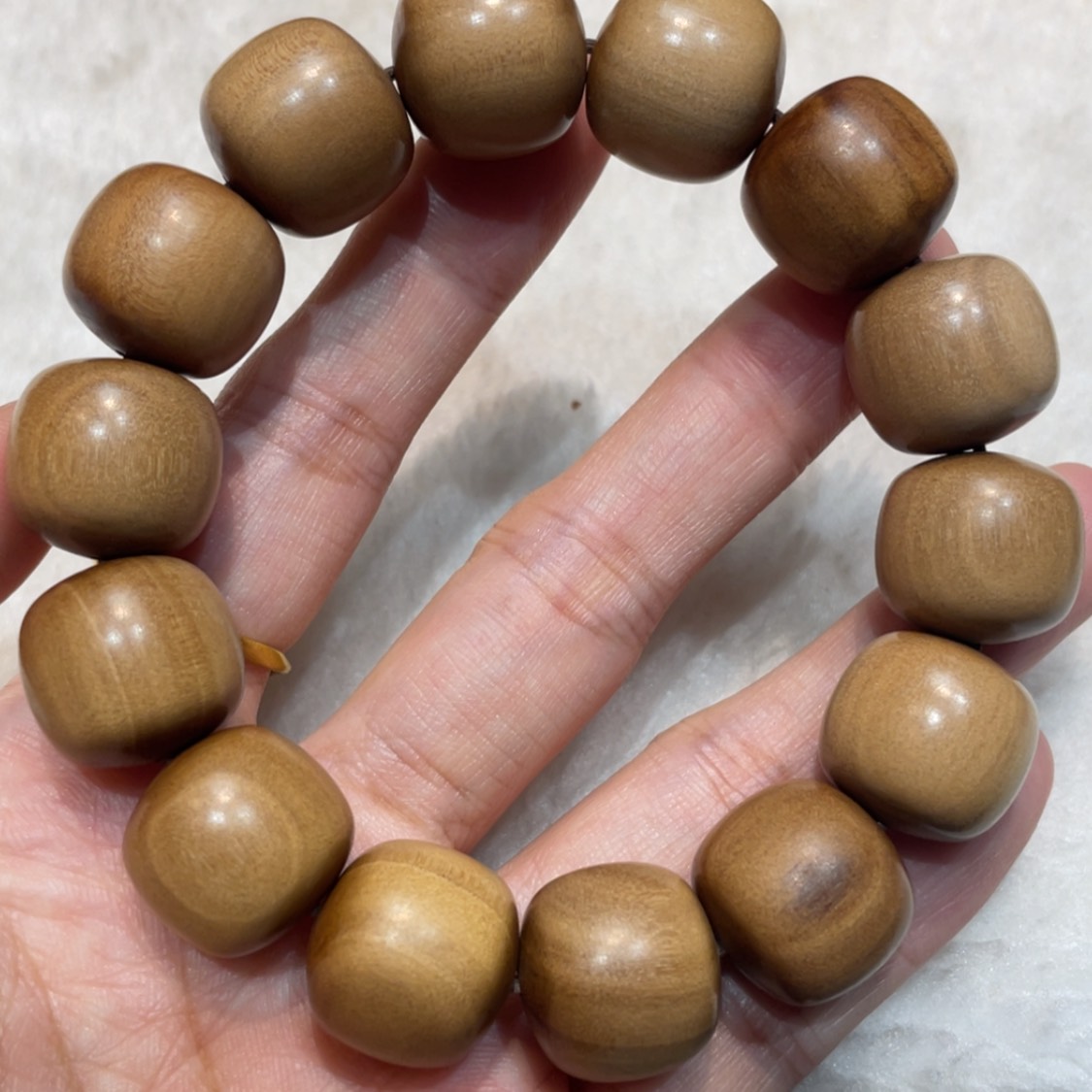 【闪购商品】檀香木手串/手链1.5×1.6顺纹