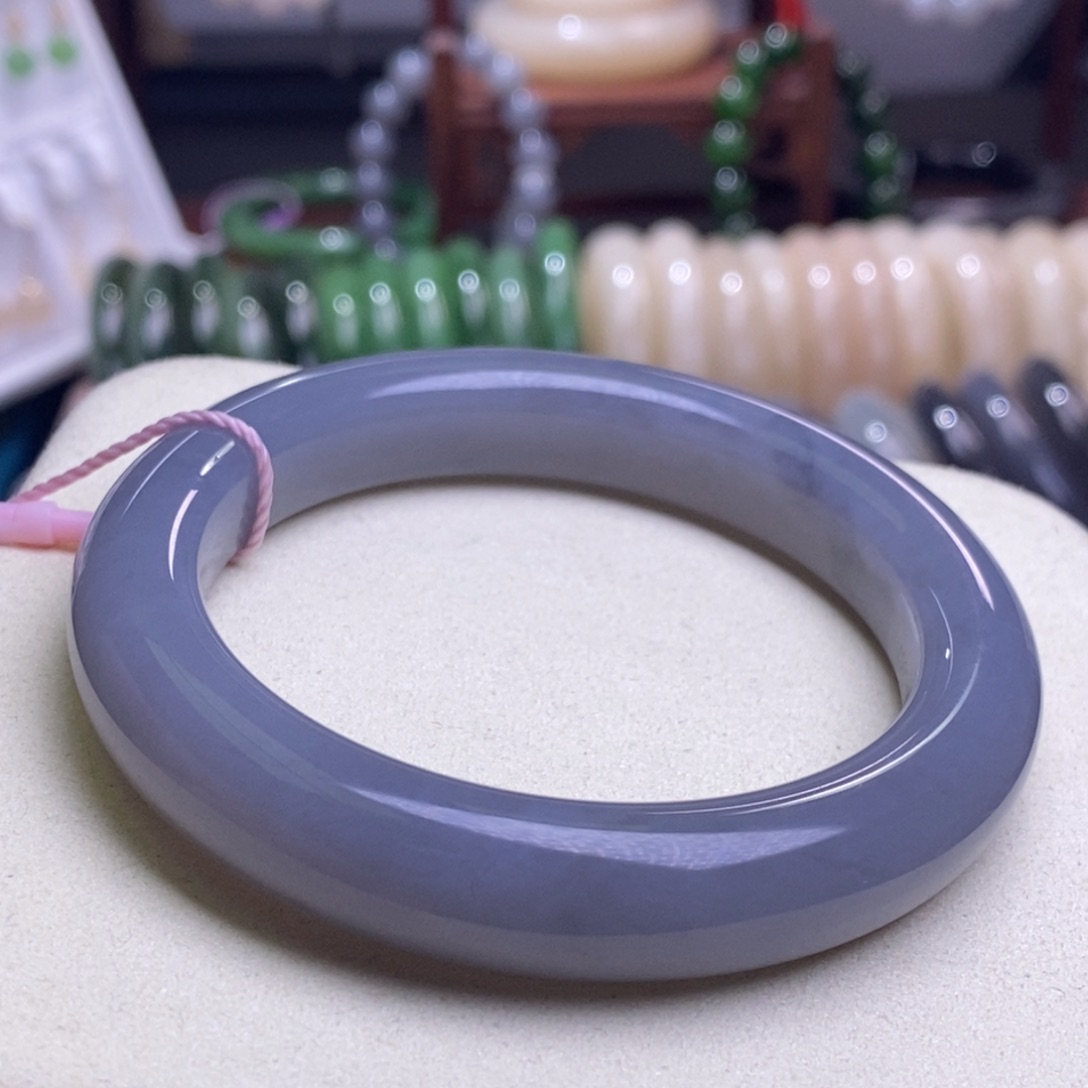 和田玉精品孤品老矿料手镯57烟紫香芋紫未镶嵌