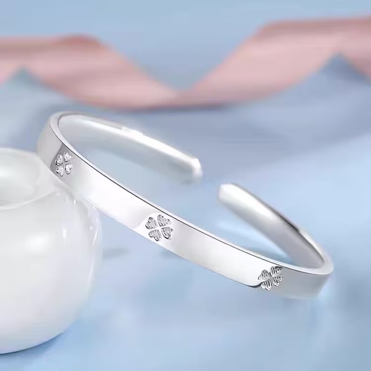 足银手镯 83号链接 足银手镯女款幸运四叶草生日礼物开口简约手镯