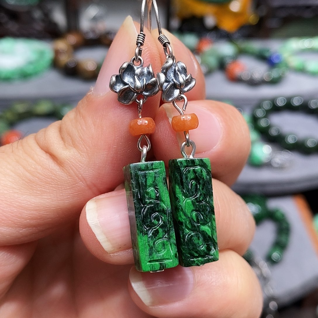 银S925镶嵌手镯翡翠漂亮美眉