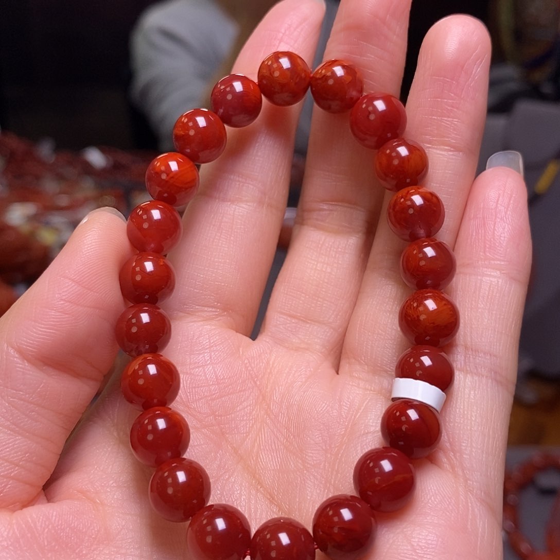 南红玛瑙单圈9m m未镶嵌是**～