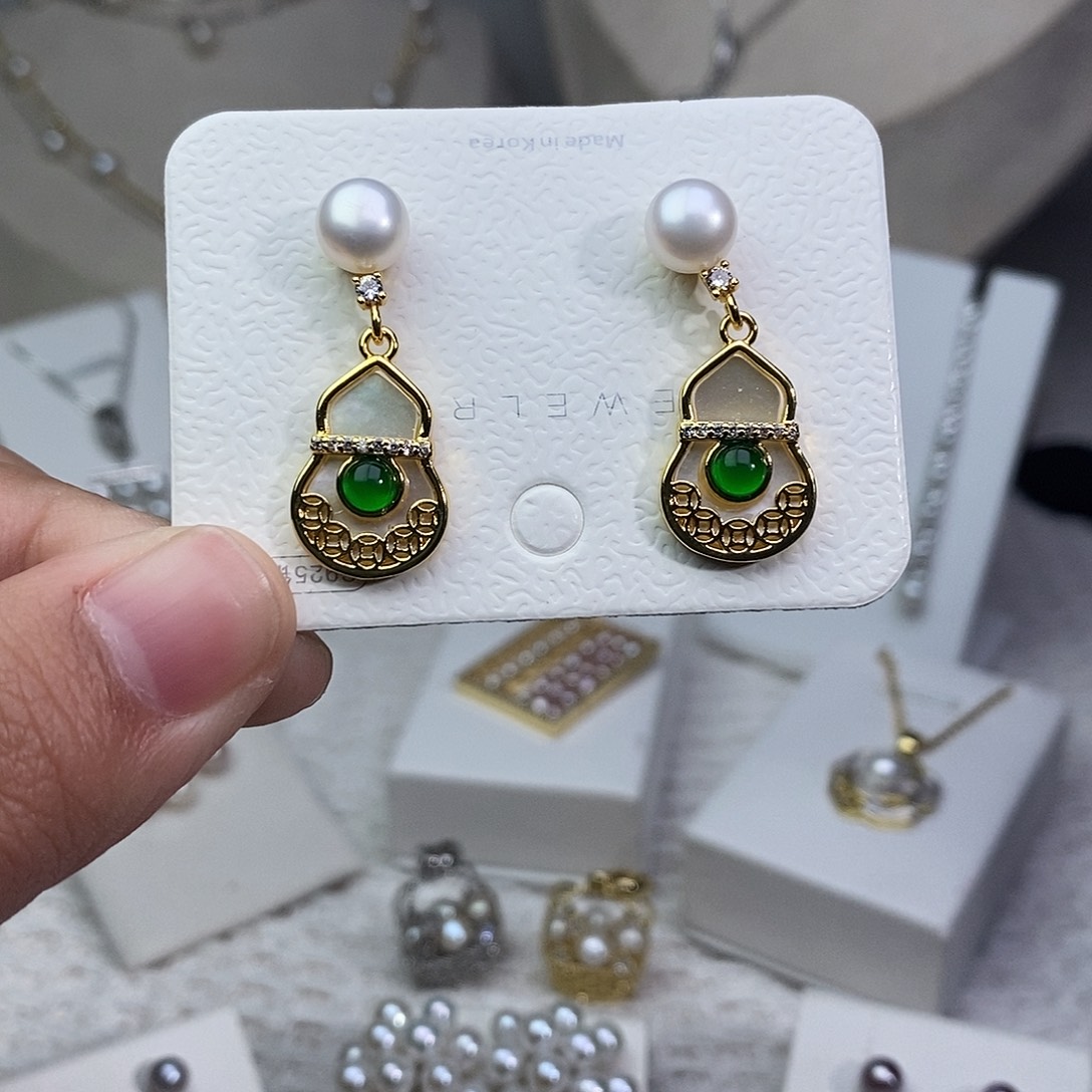 耳饰银S925镶嵌淡水珍珠