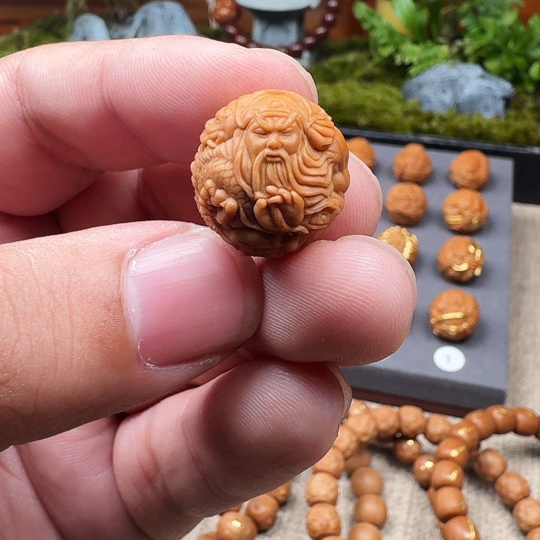 猴头核桃吊坠御龙关羽