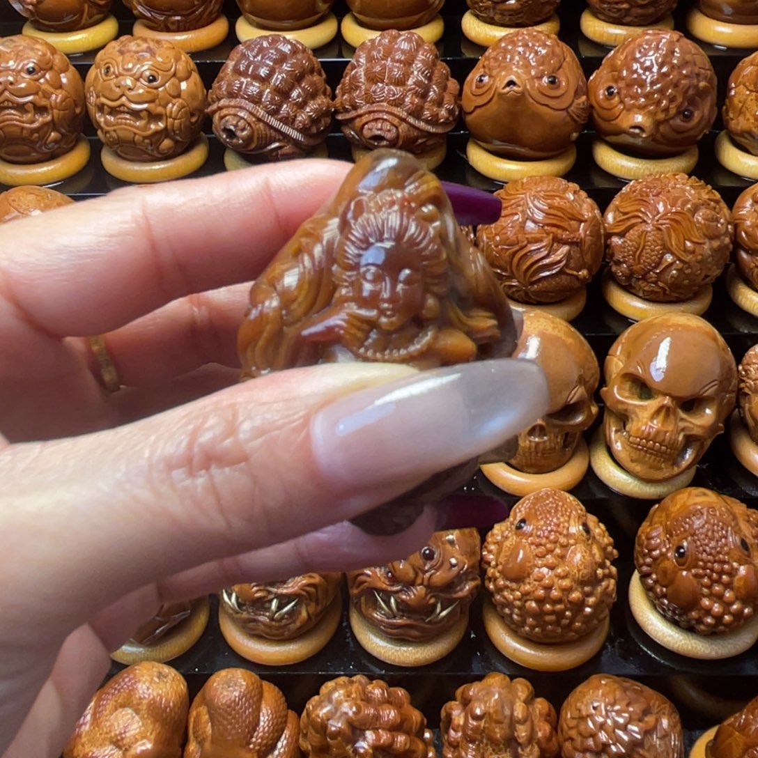 九***筒橄榄核把件橄榄球