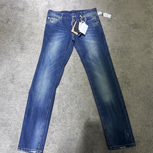 未使用 YSL/圣罗兰 D2净版牛仔裤 后刺绣皮表牛仔裤  44795