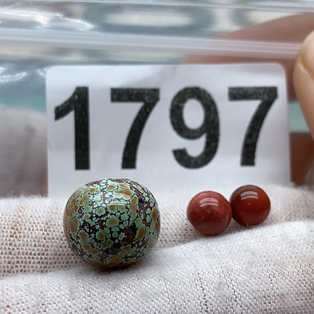 南红玛瑙颈饰未镶嵌